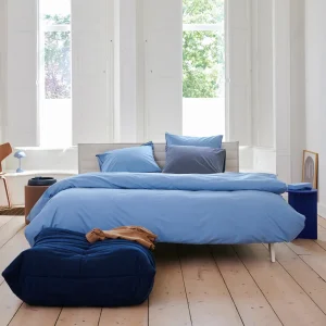 Blau nit