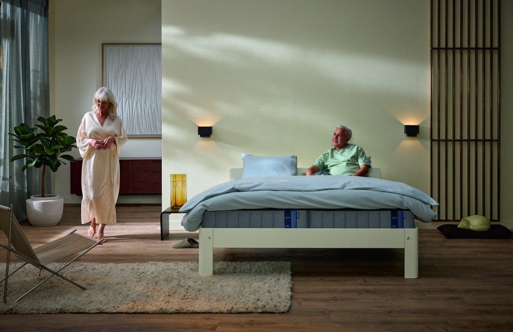 Dormitorio con colchón y cama de alta gama Auping